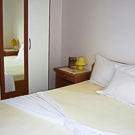 La Dostana 4 Апартаменты Драмаль